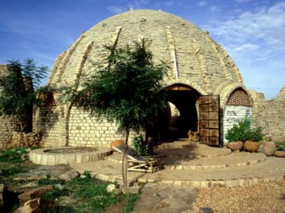 H�tel-restaurant � Bandiagara- Mali  1996-98