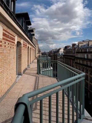L\'ancien Parisien Libéré se pare de vert