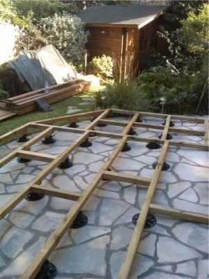 Quand le bois sublime balcons et terrasses