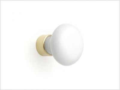 Boule porcelaine laiton