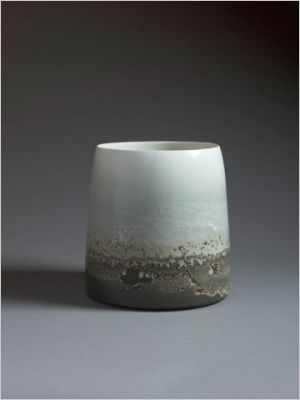 Seau en porcelaine, J. Girel