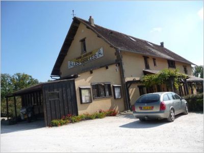Ferme �questre