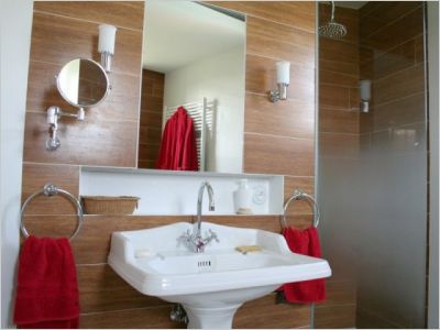 Avant/Après : rénovation d\'une salle de bains rétro