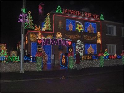 Une maison revêt ses habits de lumière