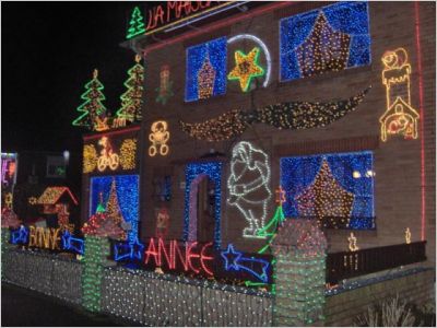 Une maison revêt ses habits de lumière