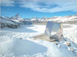 Un \"cristal de roche\" écolo pour refuge