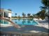 Piscines � plus de 60.000 �