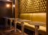 Une salle du petit d�jeuner dor�e