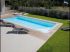 Harmonie des mat�riaux autour de la piscine