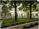 Le jardin du Bristol d�voile son nouveau visage