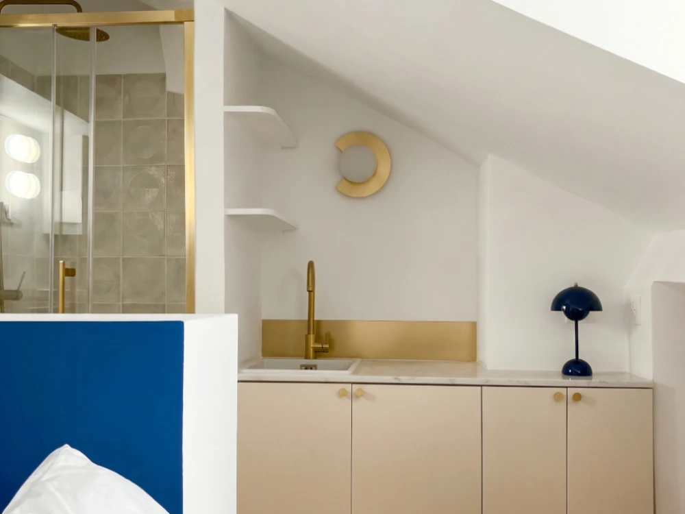 Conseils et reportages Avant/Après : 10 m² comme une chambre...