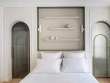 Une chambre aux allures de suite d'hôtel