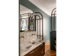 La salle de bain ensuite