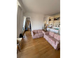 Un salon contraint