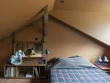 Une cabane sous les toits