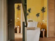 Une chambre parentale &eacute;largie et ensoleill&eacute;e 