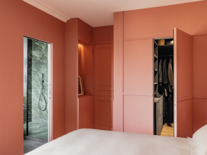 Avant-après : un appartement montmartrois haut en