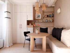 Les trois conseils de Justine Chateaux, Les