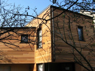 La maison en bois a tout à gagner