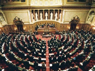 Le Sénat supprime la majoration des droits à construire et modifie le projet de loi