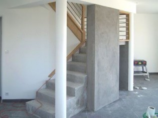 Un "bloc escalier" pour chauffer une maison bio