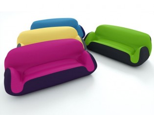 Un canapé gonflable coloré pour votre salon