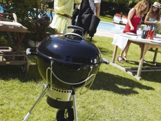 Un barbecue pour cuisiner au jardin