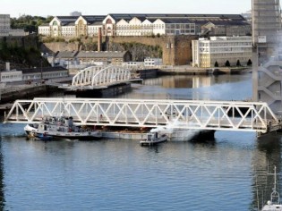 Une nouvelle travée pour le Pont de Recouvrance de Brest 