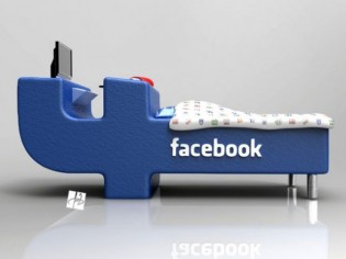 Un lit pour rester connecté à Facebook même la nuit !