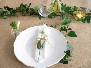 Fleurir soi-même sa table de mariage