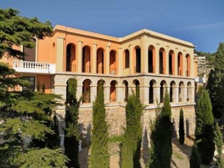 Le Palais Maeterlinck vendu pour 48 millions d'euros cash