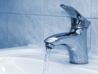 Eau potable : 84% des Français ont confiance en leur service local d'eau