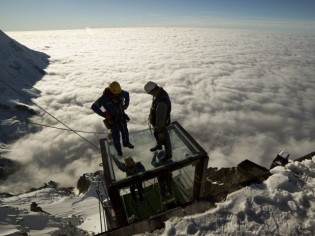 A Chamonix, un belvédère permet de marcher sur les nuages