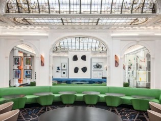 L'hôtel Vernet s'offre une plongée ludique vers la modernité    