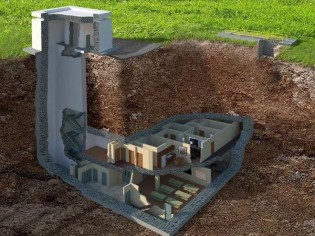 Insolite : visite d'une maison anti-nucléaire située à 14 mètres sous terre