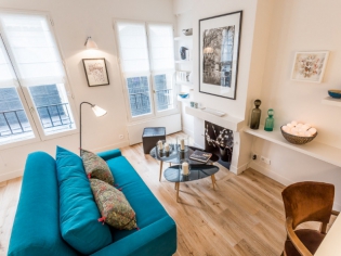 Un appartement parisien de 35 m2 se réinvente en subtilité 