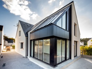 Extension verrière pour petite maison bretonne
