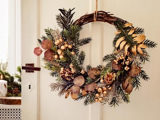 Traditionnelles ou originales : 20 couronnes de Noël pour décorer sa maison