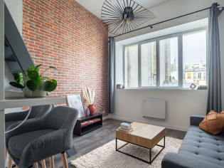 Avant/après : un appartement délabré transformé en petit loft douillet 