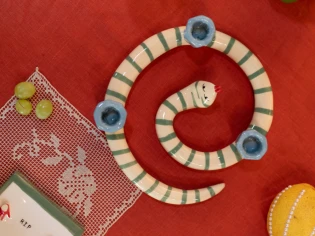 Laetitia Rouget célèbre le Portugal artisanal à travers une exposition poétique 