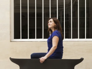 La premi&egrave;re chaise d'Ionna Vautrin, de Notre-Dame &agrave; la maison