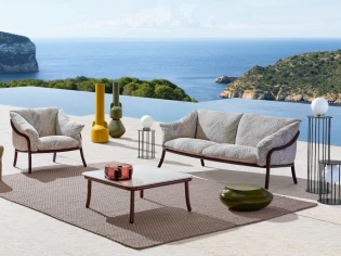 Roche Bobois dévoile sa nouvelle collection outdoor
