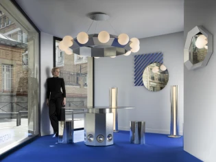 Blue Chrome, l'installation immersive de Victoria Wilmotte