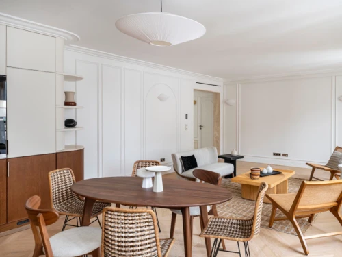 Moulures, vitrail, travertin : les codes d'un haussmannien réinventés