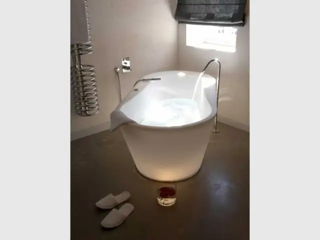 Salle de bain Brassens - domaine du canalet