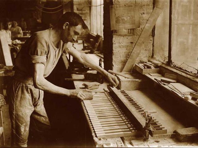 atelier fabrication piano 1880 pleyel