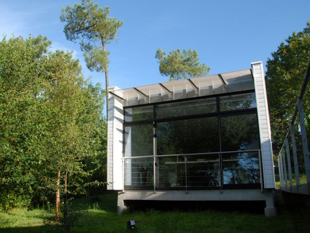 Lauréat « Petits Espaces » - maisons individuelles d'une surface &#8804; à 110 m2 - Palmarès du Salon Maison Bois 2007