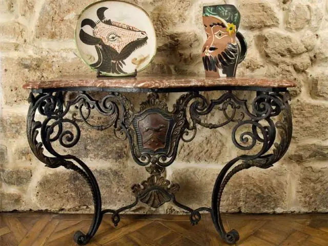 console louis XV et ceramique picasso