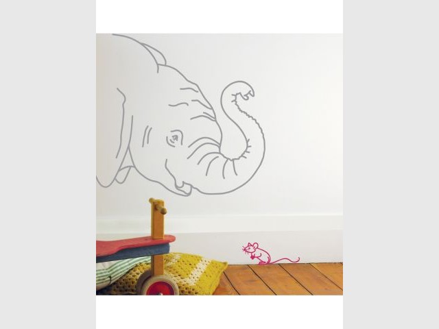 Sticker mural géant éléphant souris