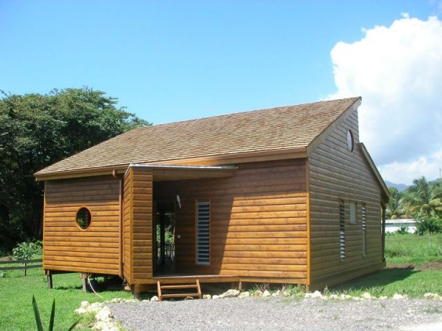 Entrée de la maison - Maison bois Guadeloupe - Laurent Darviot